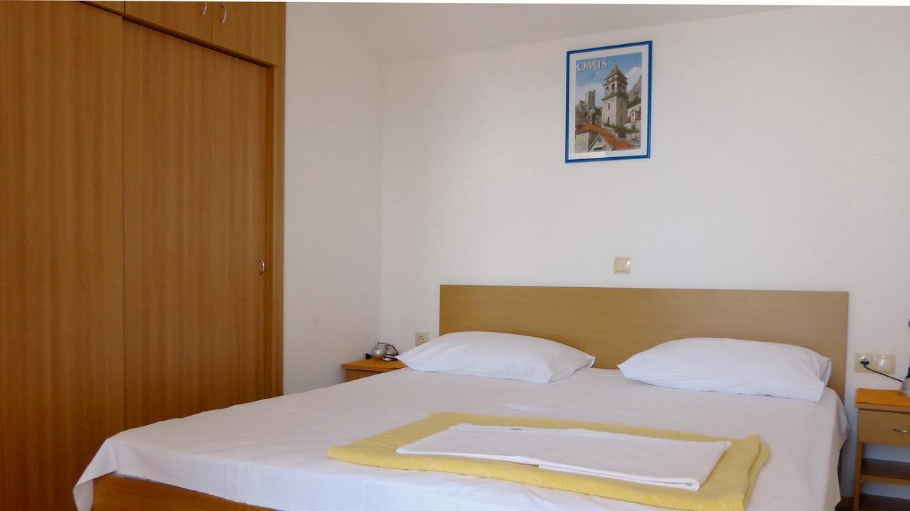 Beach Front Apartments Balica Rat Omiš Exteriör bild