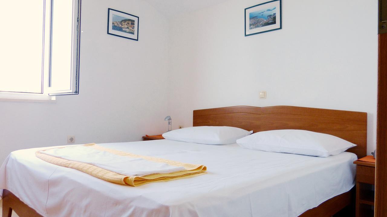 Beach Front Apartments Balica Rat Omiš Exteriör bild